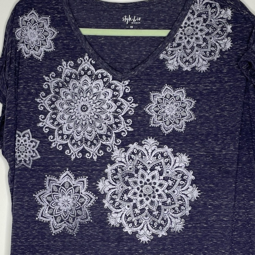 Style & Co. Plus Size Macy’s purple Mandala short sleeve T-Shirt Size 2X - Picture 8 of 9